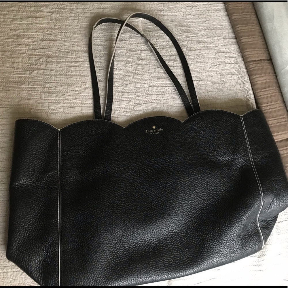 Kate Spade Rainn Tulip Edge Pebbled Leather Tote Bag